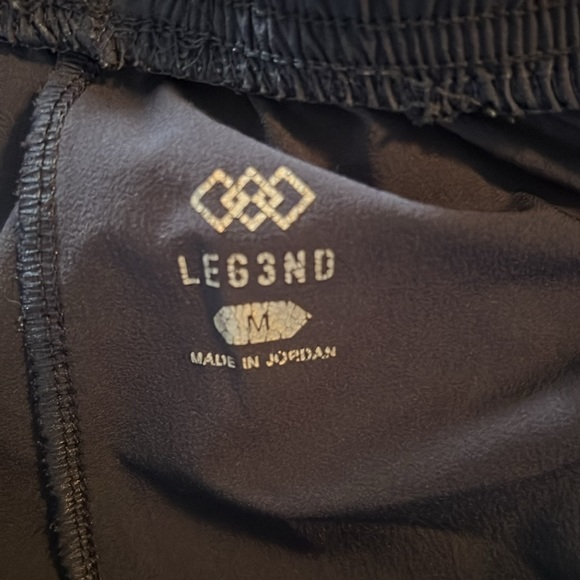 Legend size medium men’s athletic shorts - Picture 6 of 6